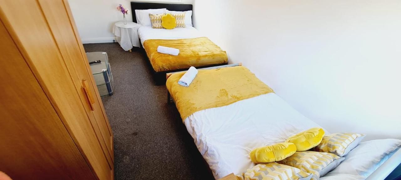 Browning House Bedrooms I Long Or Short Stay I Special Rate Available Derby Dış mekan fotoğraf
