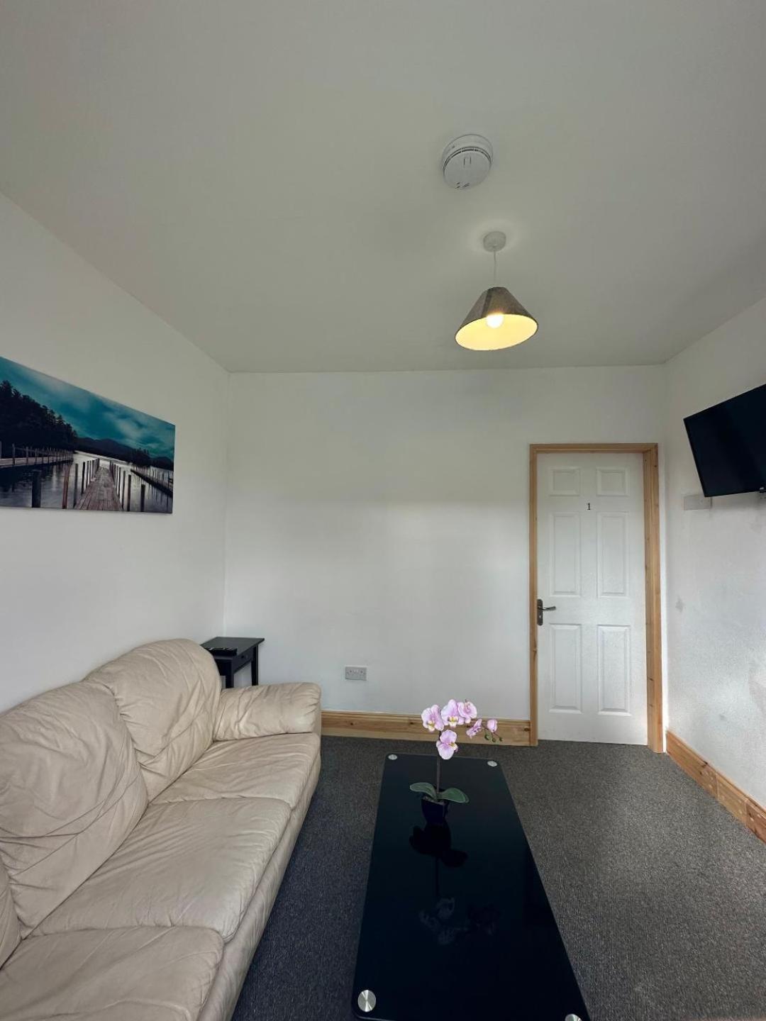 Browning House Bedrooms I Long Or Short Stay I Special Rate Available Derby Dış mekan fotoğraf